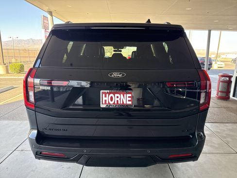 New 2026 Ford Expedition Max Platinum w/ Stealth Appearance Package AWD/4WD image 5