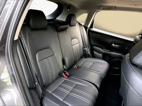 Certified 2024 Honda HR-V EX-L image 17