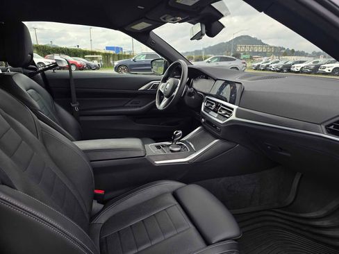 Used 2023 BMW 440i xDrive Convertible w/ Premium Package image 11