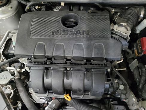 Used 2016 Nissan Sentra S FWD image 30