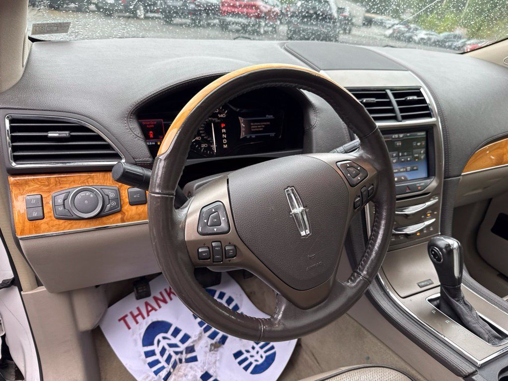 Used 2011 Lincoln MKX AWD w/ 101A Rapid Spec Order Code image 13