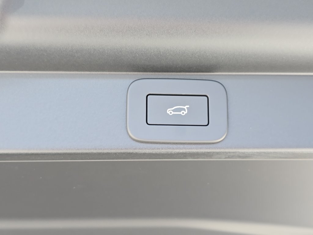 New 2026 Land Rover Range Rover SE AWD/4WD image 13