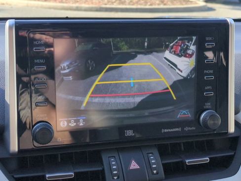 Used 2019 Toyota RAV4 Limited image 21