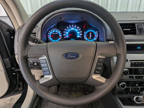 Used 2011 Ford Fusion SE w/ 202A Rapid Spec Order Code FWD image 21