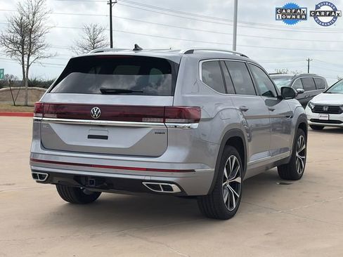 Used 2025 Volkswagen Atlas SEL Premium R-Line image 9