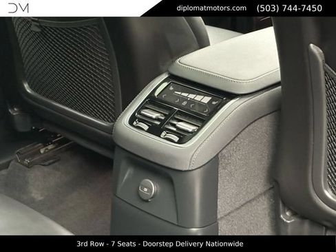 Used 2025 Volvo XC90 T8 Ultra w/ Protection Package Premier AWD/4WD image 23