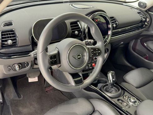 Used 2023 MINI Cooper Clubman S w/ Premium Package FWD image 4