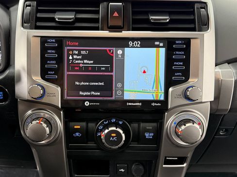 Used 2022 Toyota 4Runner SR5 Premium w/ Moonroof Package AWD/4WD image 21