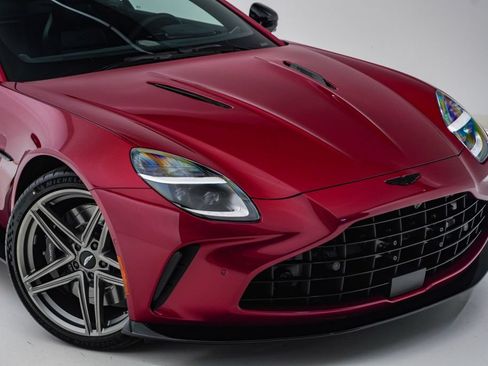 New 2026 Aston Martin V8 Vantage S RWD image 4