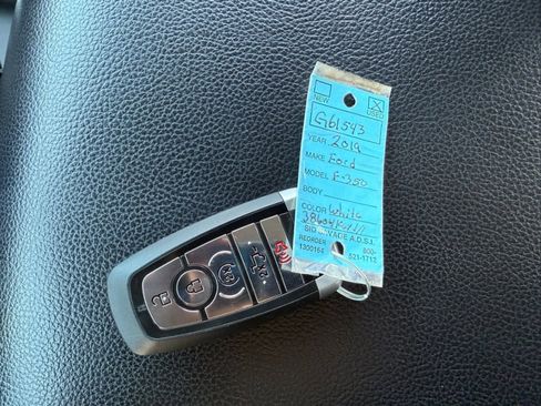 Used 2019 Ford F350 Lariat w/ Lariat Ultimate Package image 41
