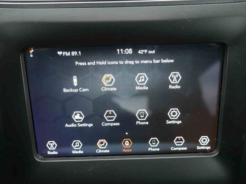 Used 2019 Jeep Cherokee Latitude w/ Popular Appearance Group image 28