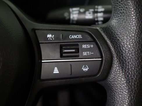 Used 2024 Honda HR-V LX image 37