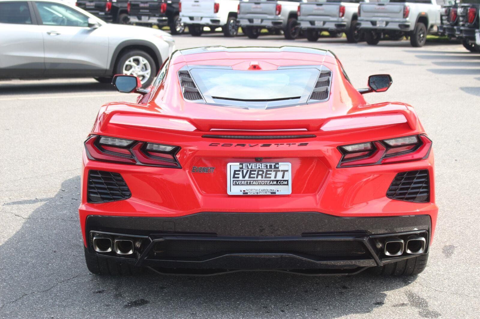 Used 2022 Chevrolet Corvette Stingray Premium Cpe w/ Z51 Performance Package RWD image 53