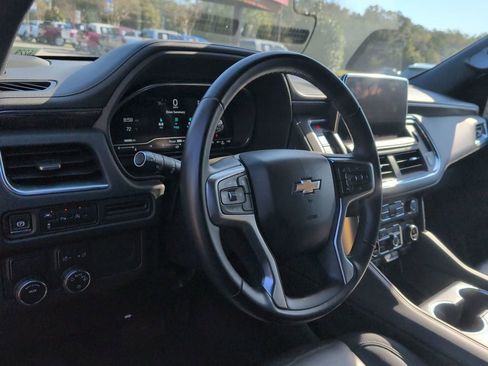 Used 2024 Chevrolet Tahoe LT RWD image 13