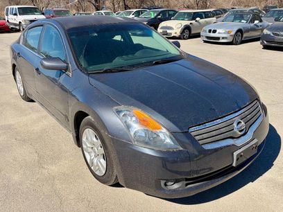 Used 2009 Nissan Altima 2.5 S w/ Convenience Pkg