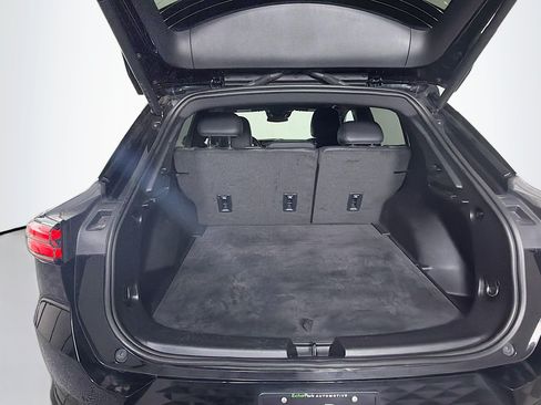 Used 2024 Chevrolet Equinox EV RS FWD image 28