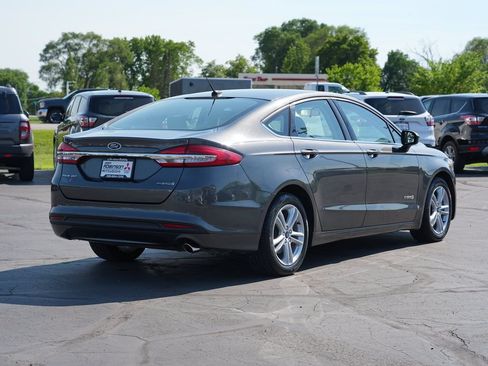 Used 2018 Ford Fusion S FWD image 3