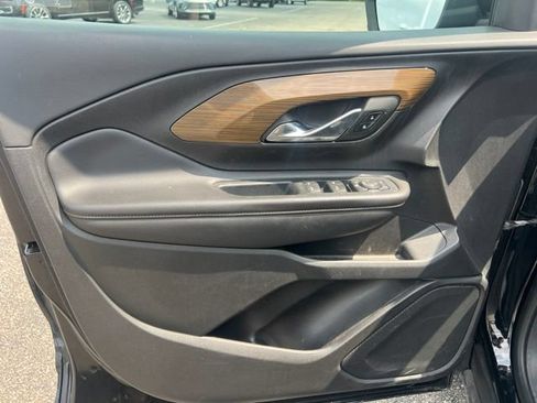 Used 2019 GMC Terrain SLE AWD/4WD image 16