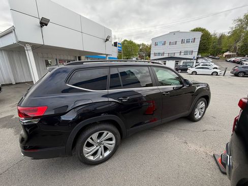 Used 2021 Volkswagen Atlas SE AWD/4WD image 6