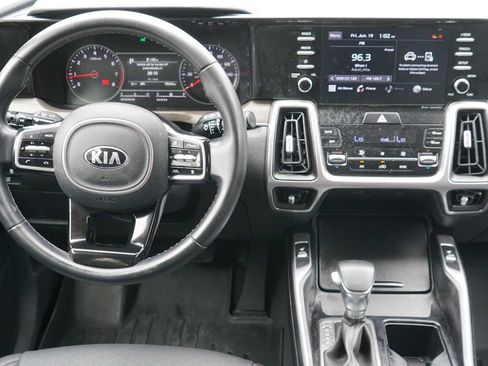 Used 2021 Kia Sorento EX AWD/4WD image 23
