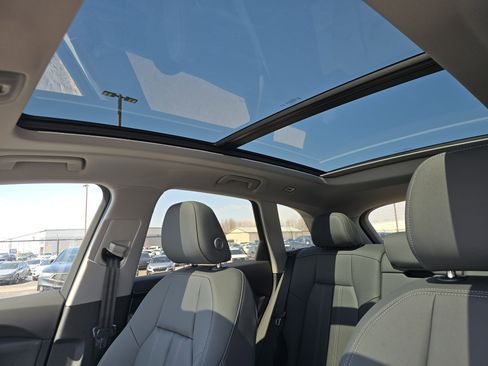 New 2025 Audi Q5 Premium w/ Convenience Package image 9