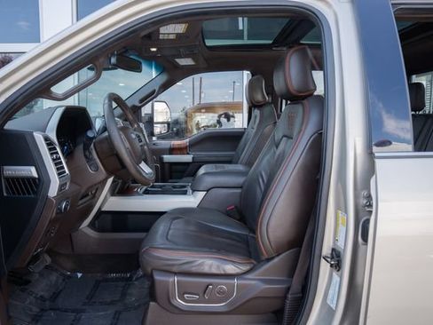 Used 2017 Ford F250 King Ranch w/ King Ranch Ultimate Package AWD/4WD image 24