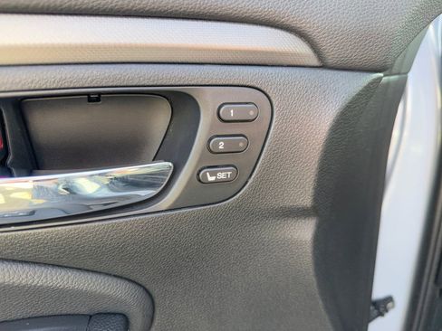 Used 2024 Honda Ridgeline RTL image 10