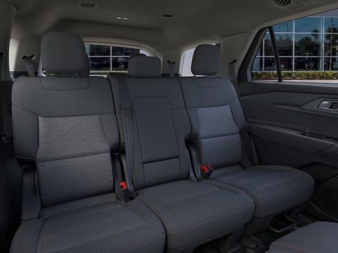 New 2026 Ford Explorer Active RWD image 11