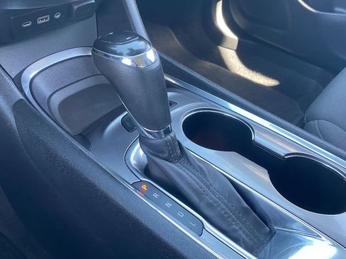 Used 2020 Chevrolet Malibu LT FWD image 29