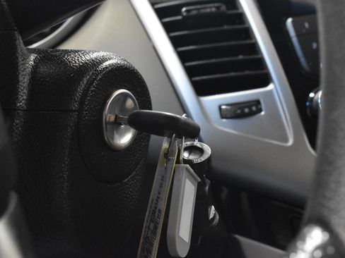 Used 2015 Chevrolet Cruze LT image 13