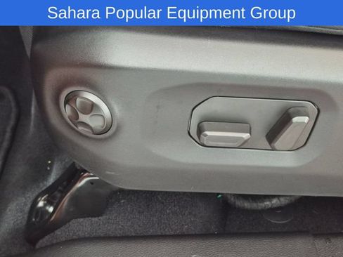 Certified 2025 Jeep Wrangler Unlimited Sahara AWD/4WD image 17