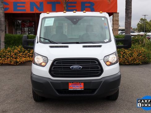 Used 2018 Ford Transit 250 138 image 3