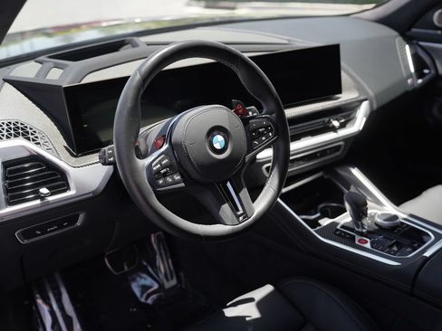 Used 2025 BMW XM AWD/4WD image 8