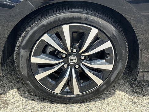 Used 2023 Honda Civic EX image 12