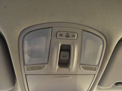 Used 2020 Hyundai Kona Ultimate AWD/4WD image 32