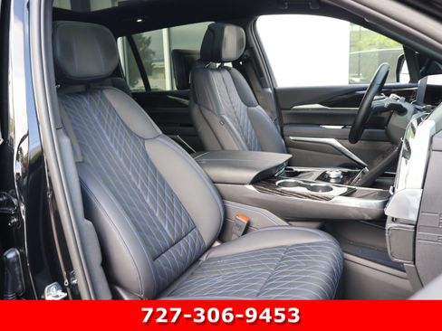 Used 2025 Cadillac Escalade IQ Sport 1 w/ Smart Trailering package AWD/4WD image 23