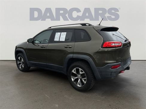 Used 2015 Jeep Cherokee Trailhawk w/ Leather Interior Group image 5
