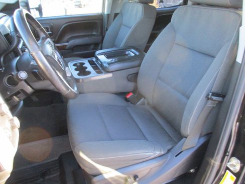 Used 2017 GMC Sierra 2500 SLE w/ SLE Preferred Package image 13