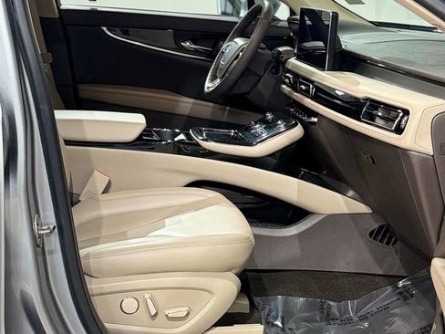 Used 2022 Lincoln Nautilus Standard image 50