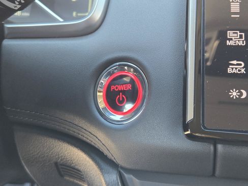 Used 2020 Honda Clarity Plug-In Hybrid image 11