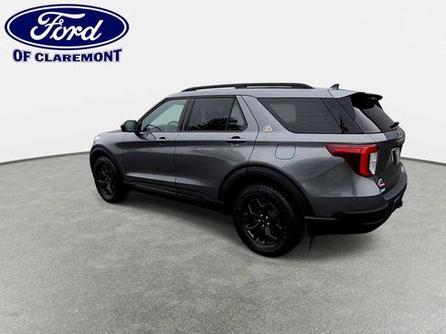 Used 2022 Ford Explorer Timberline w/ Timberline Technology Package AWD/4WD image 6