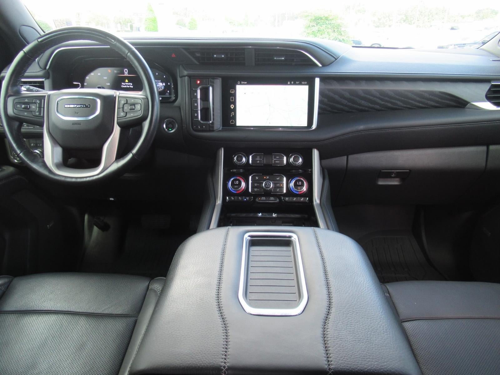 Used 2024 GMC Yukon Denali w/ Advanced Technology Package AWD/4WD image 13