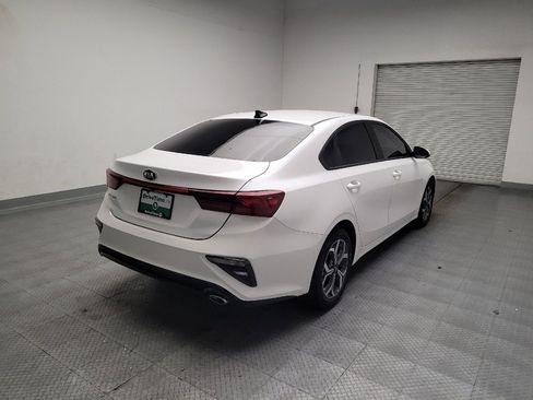 Used 2021 Kia Forte LXS FWD image 9