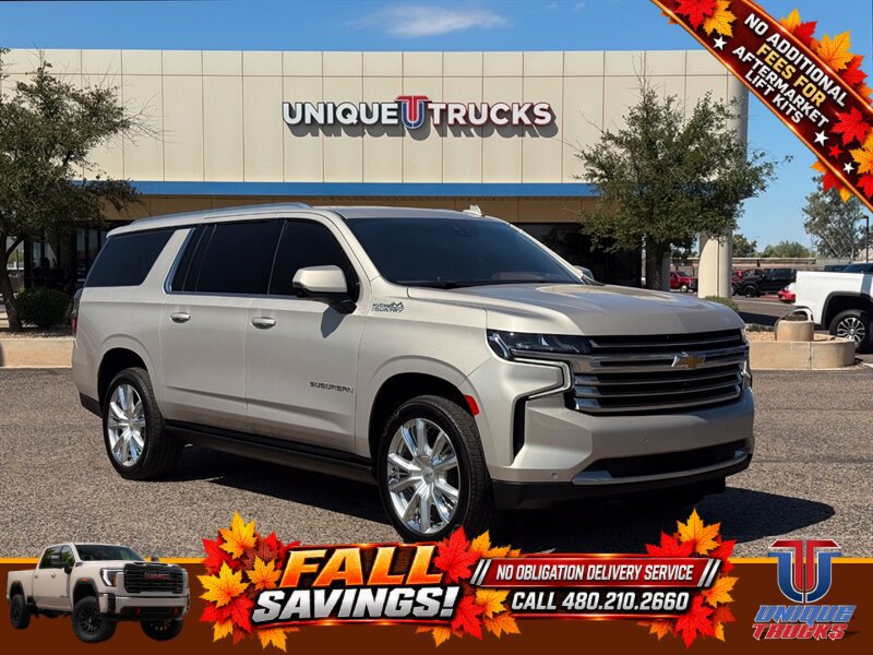 Used 2022 Chevrolet Suburban High Country AWD/4WD image 5