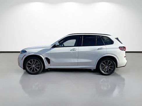 Used 2026 BMW X5 xDrive40i w/ M Sport Package image 6