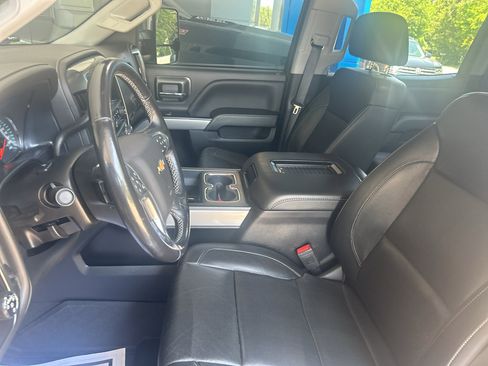 Used 2019 Chevrolet Silverado 2500 LTZ w/ Duramax Plus Package AWD/4WD image 18