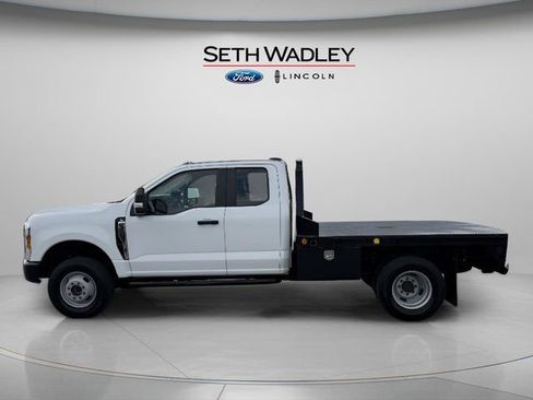 Used 2024 Ford F350 XL image 4