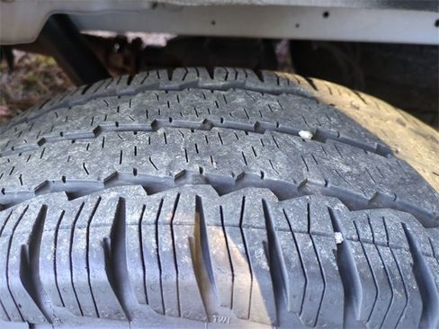 Used 2024 Ford Transit 250 Low Roof w/ Exterior Upgrade Package image 8