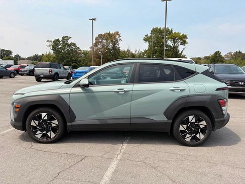 Certified 2025 Hyundai Kona SEL FWD image 4