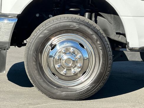 Used 2022 Ford F350 XLT image 23
